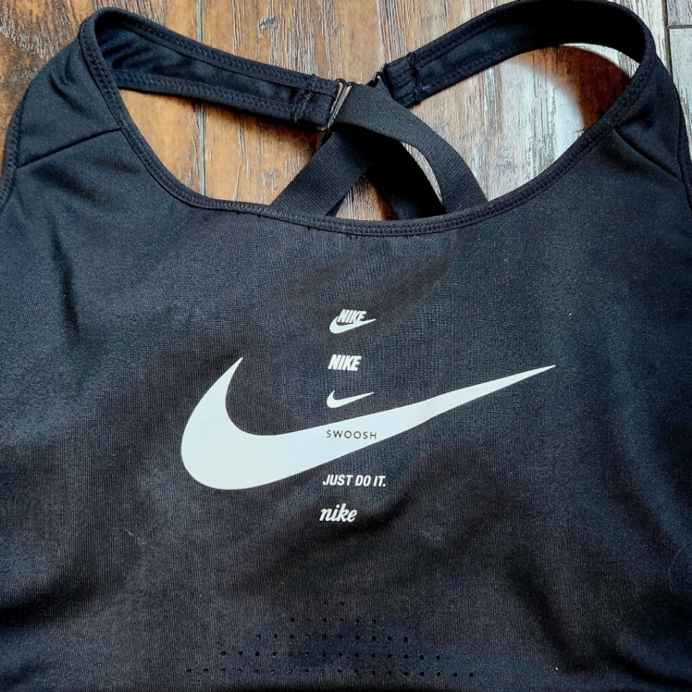 XL Nike athletic sports bra or crop